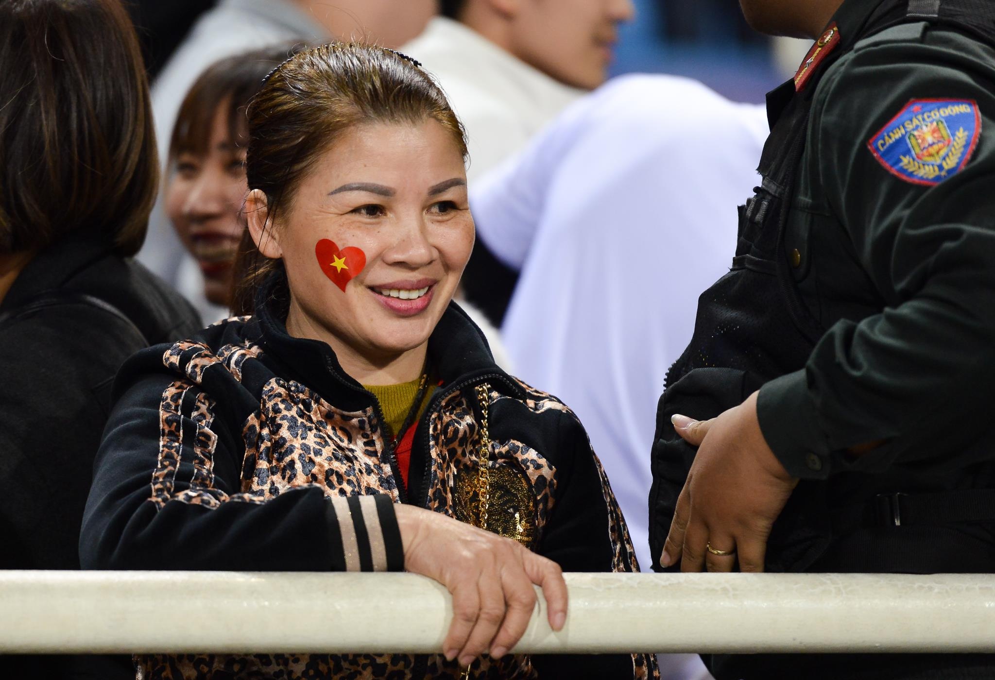 Quang Hai den nam tay me anh 1