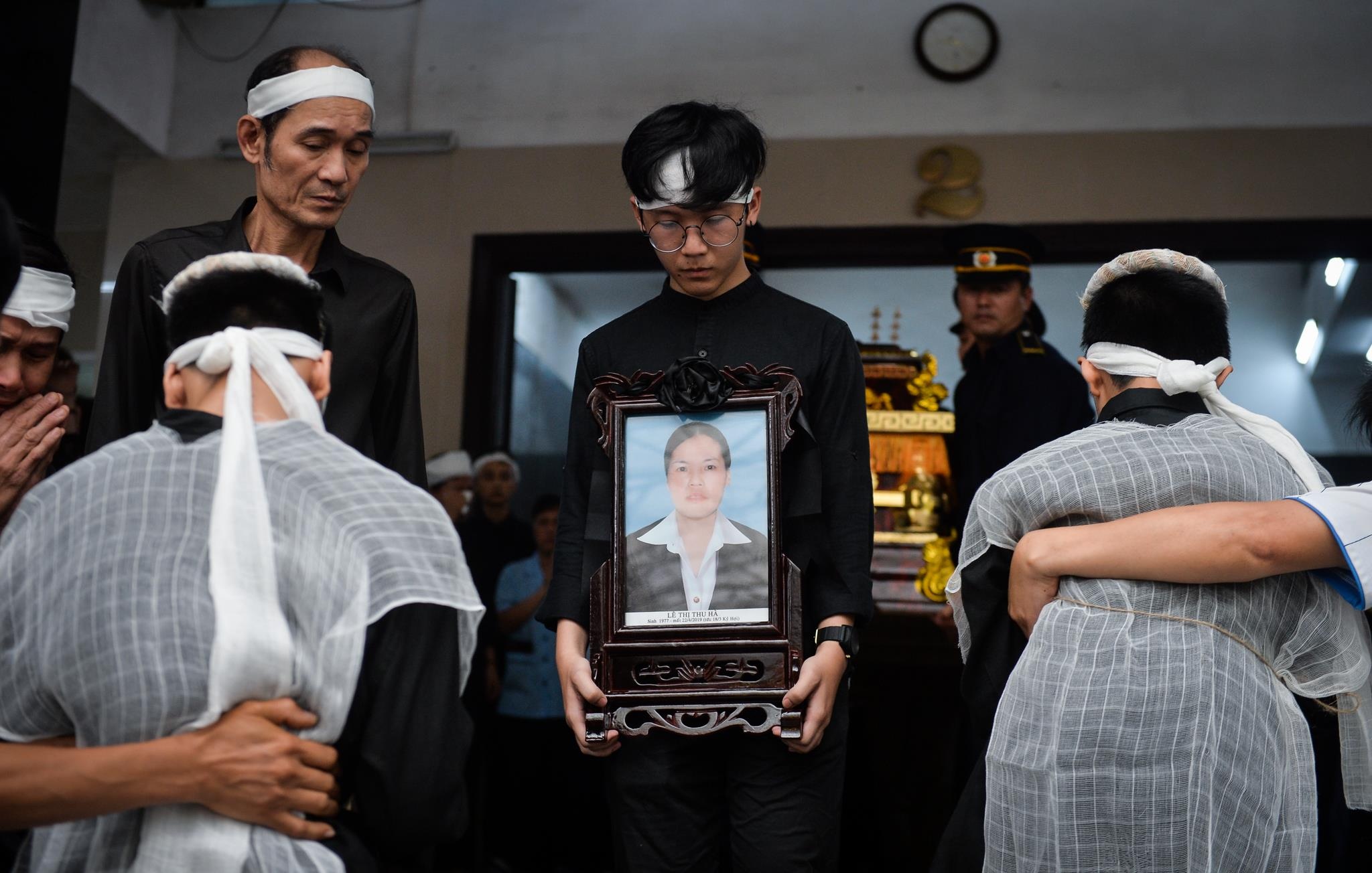 dam tang nu lao cong bi xe Huyndai tong lien hoan anh 9