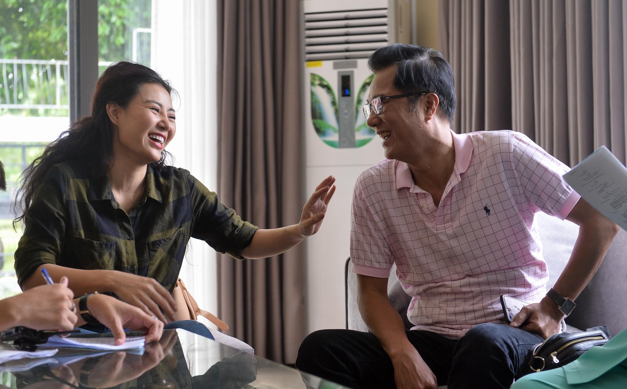 Dan dien vien Nang dau order anh 10