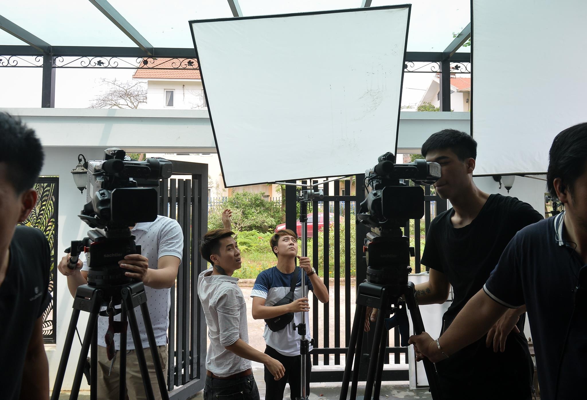 Dan dien vien Nang dau order anh 7