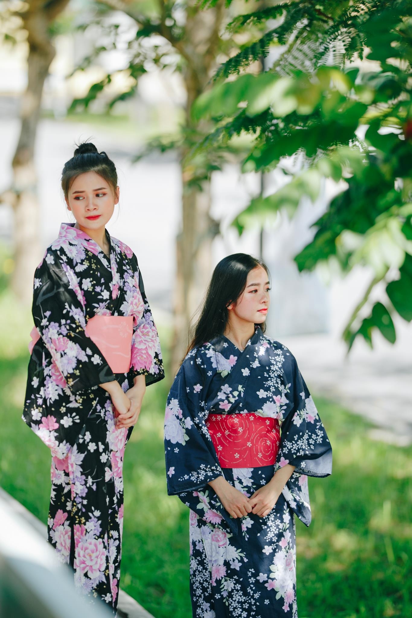 Sinh vien Hue hoa thieu nu Nhat Ban anh 4