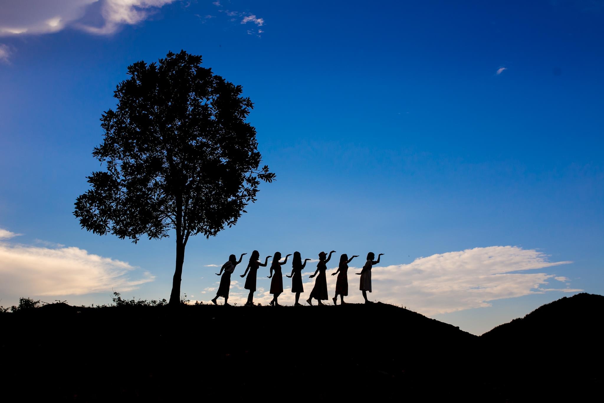 Sinh vien Hue hoa thieu nu Nhat Ban anh 8