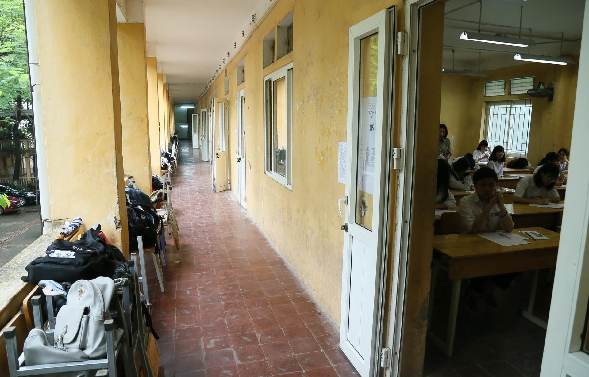 thi vao lop 10 anh 7