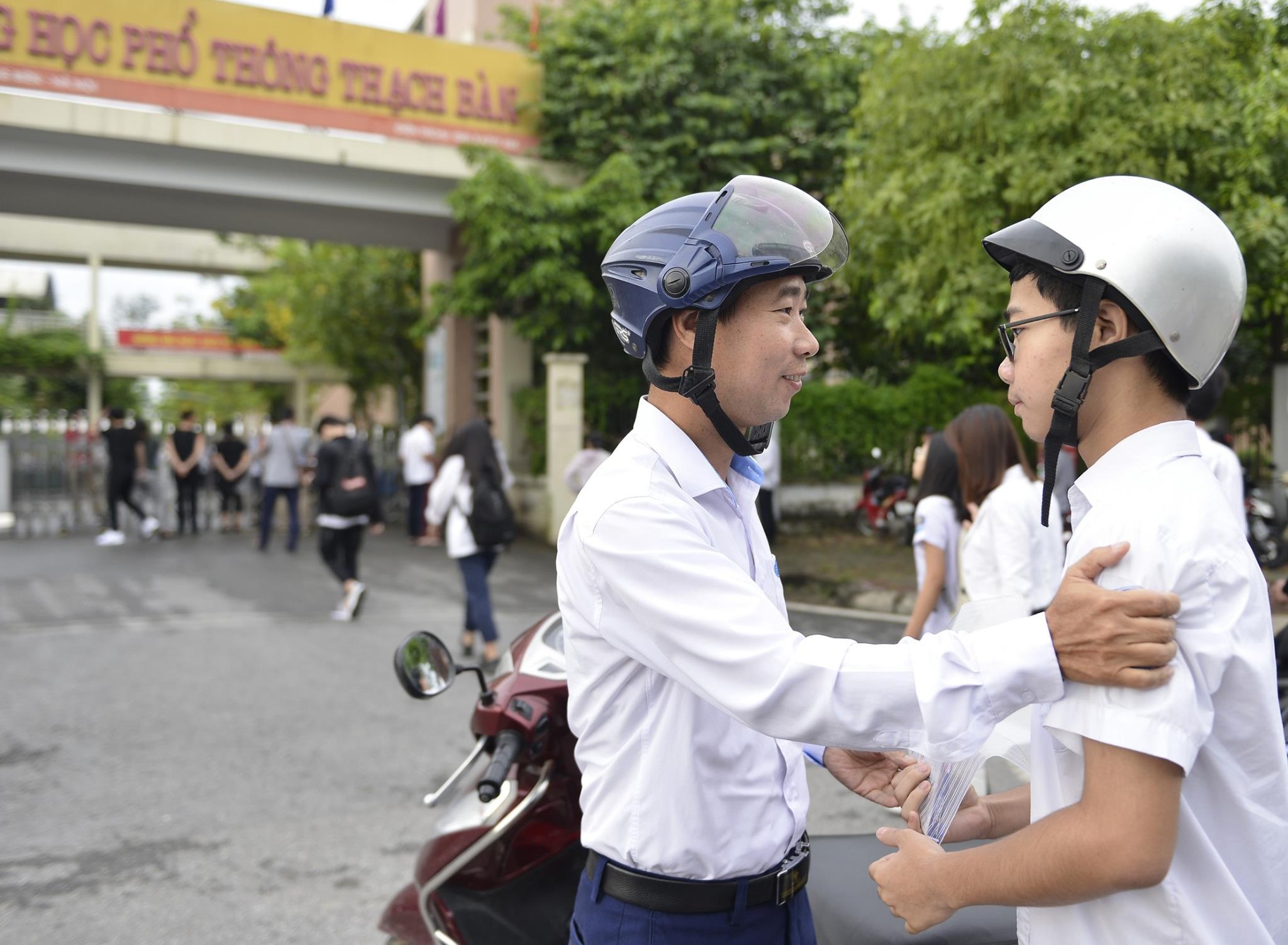 thi vao lop 10 anh 2