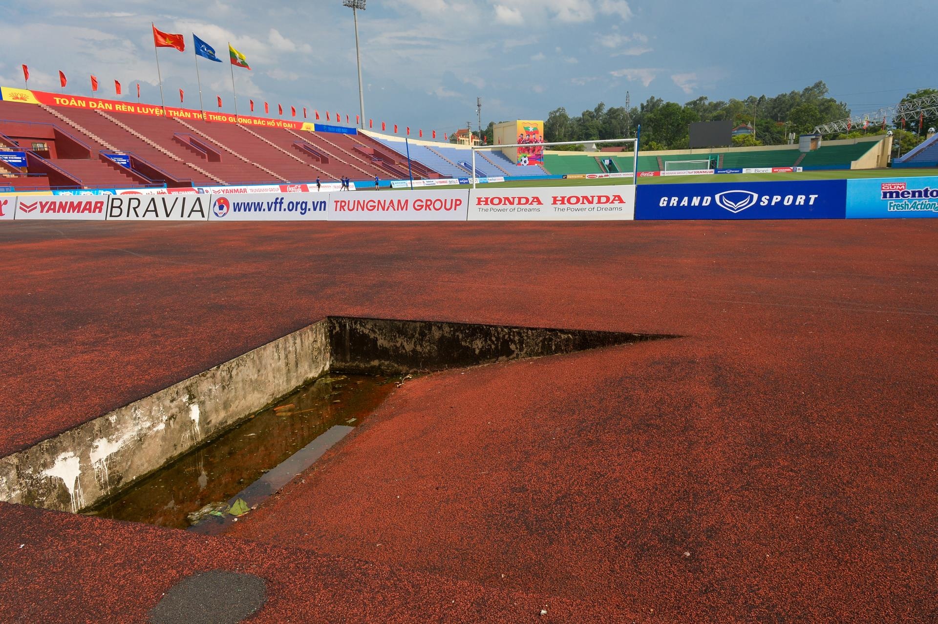San van dong tinh Phu Tho anh 12