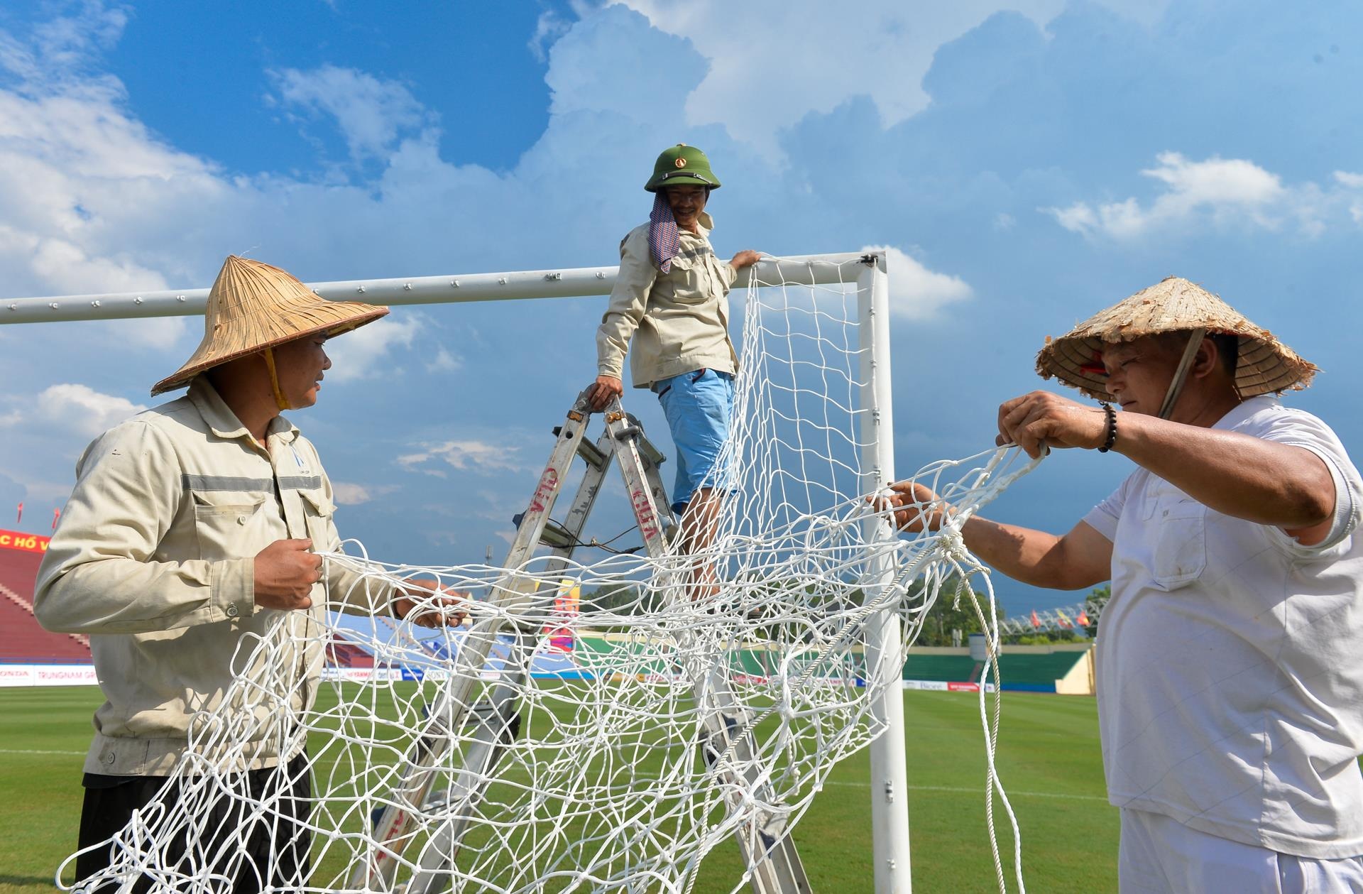 San van dong tinh Phu Tho anh 2