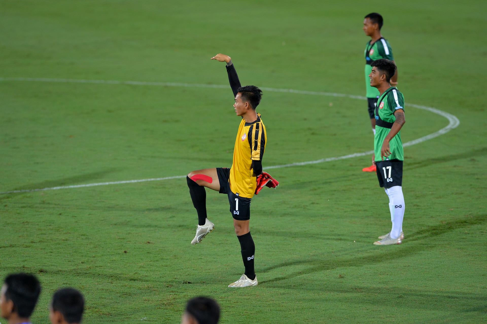 U23 Myanmar mac ao cong nghe cao anh 4