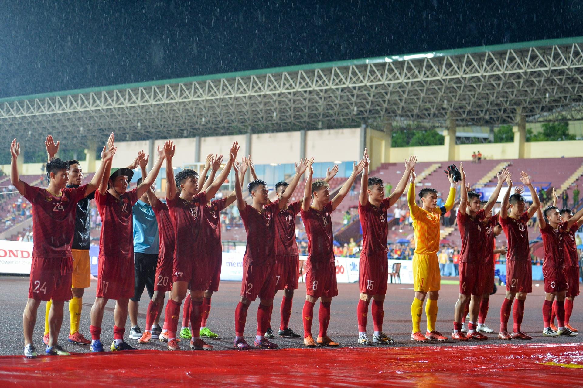 Doi truong Bui Tien Dung anh 2