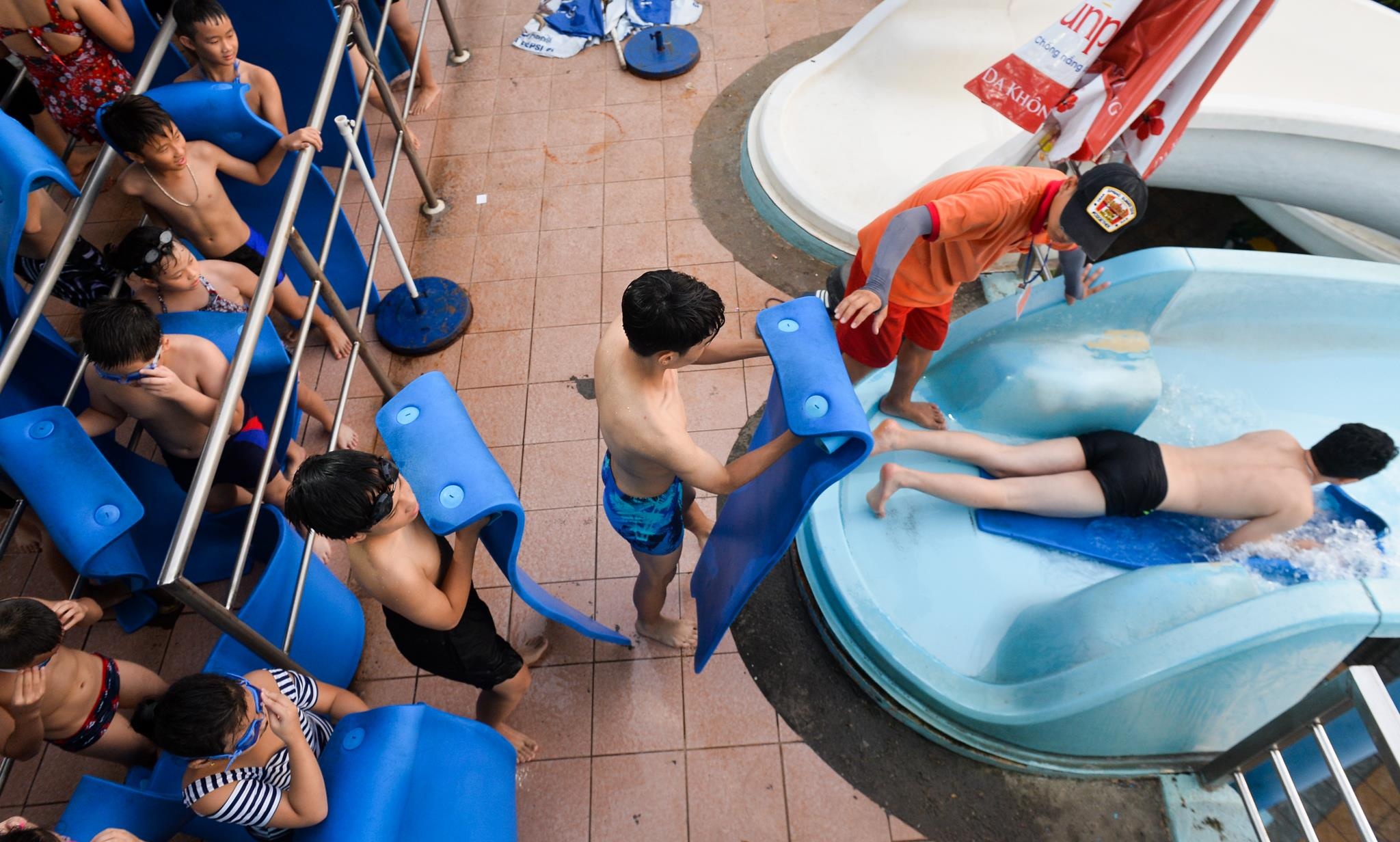 Thieu nu Ha thanh mac bikini tam giai nhiet anh 10