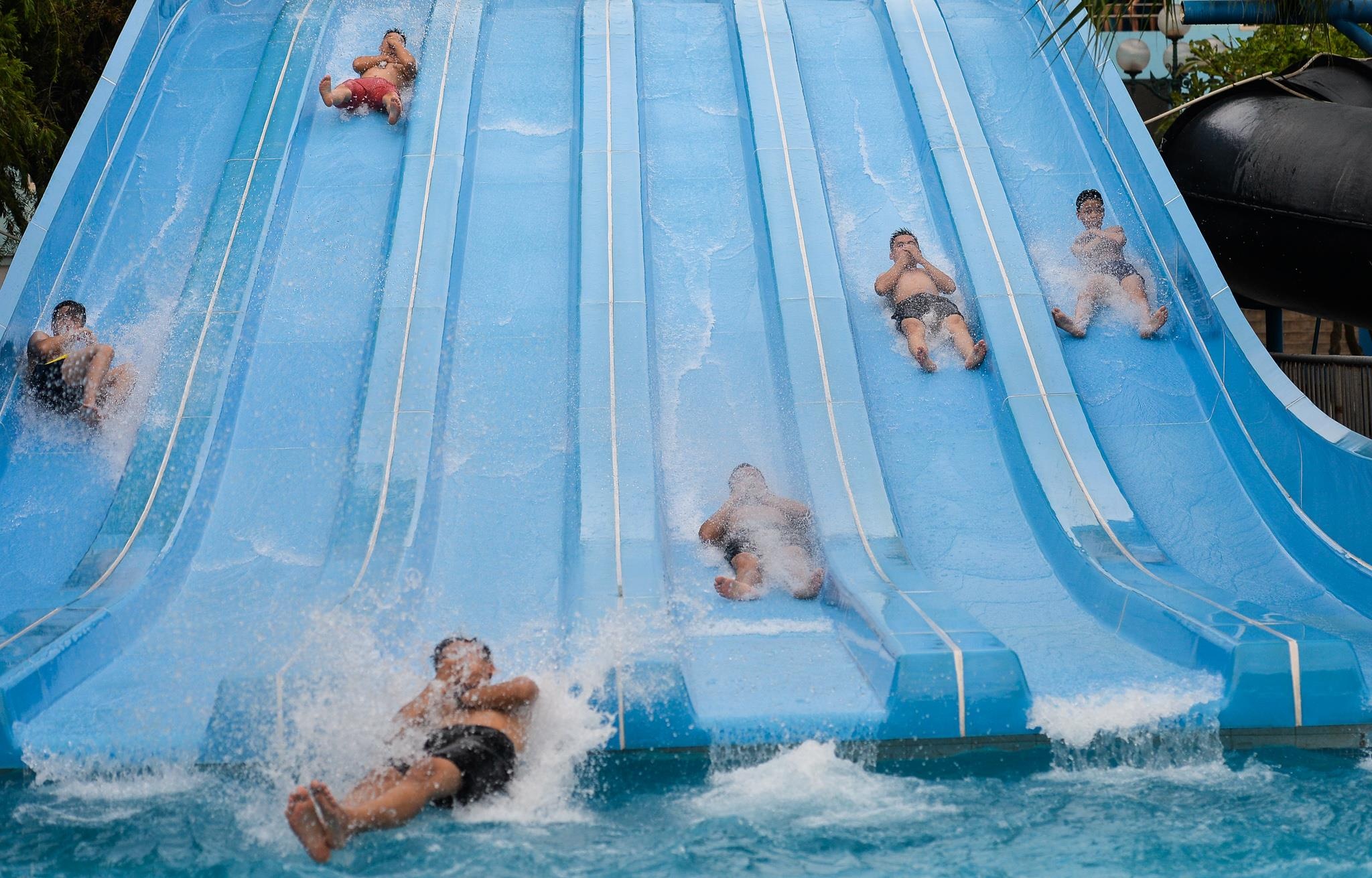 Thieu nu Ha thanh mac bikini tam giai nhiet anh 11