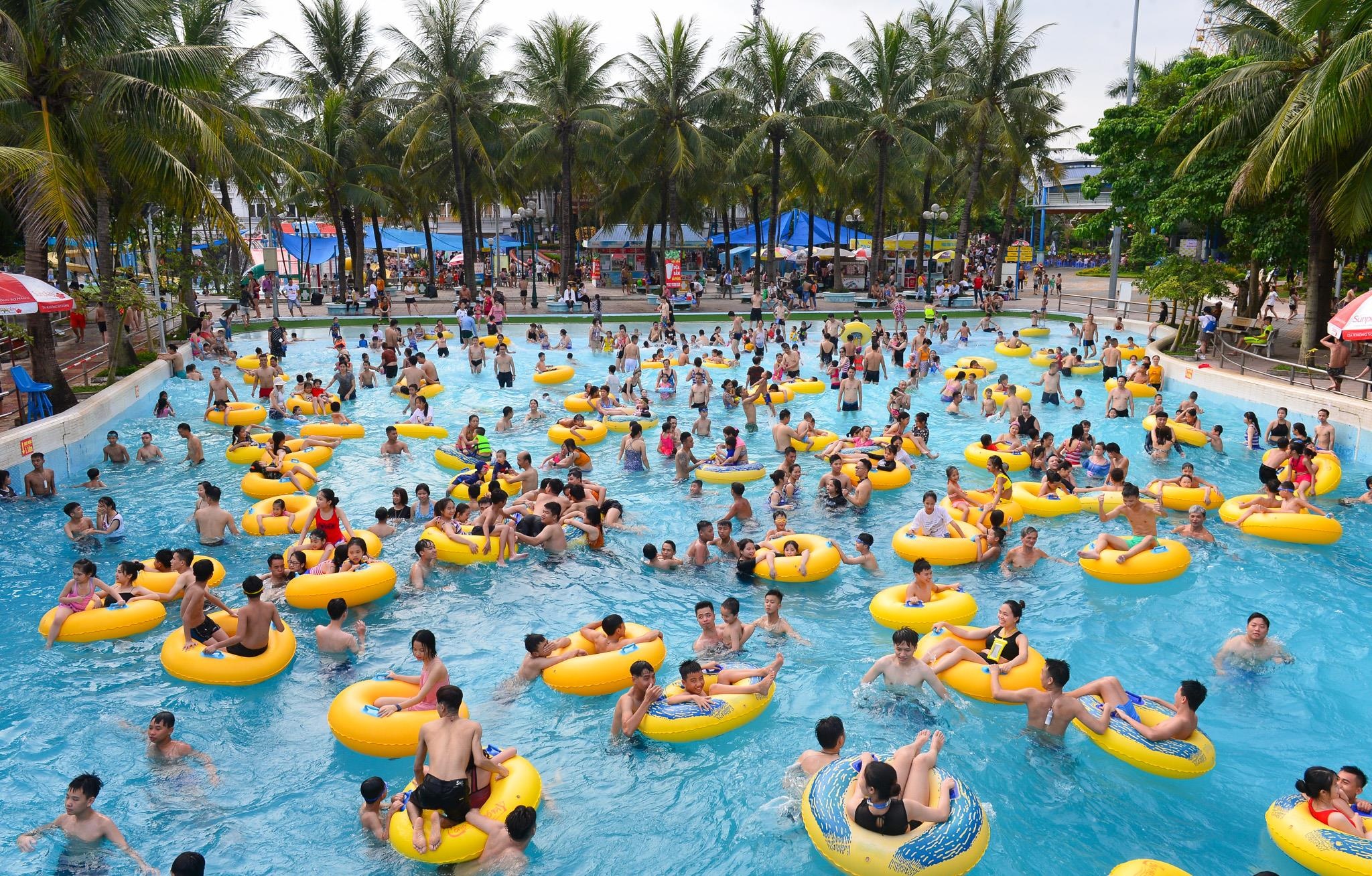 Thieu nu Ha thanh mac bikini tam giai nhiet anh 2