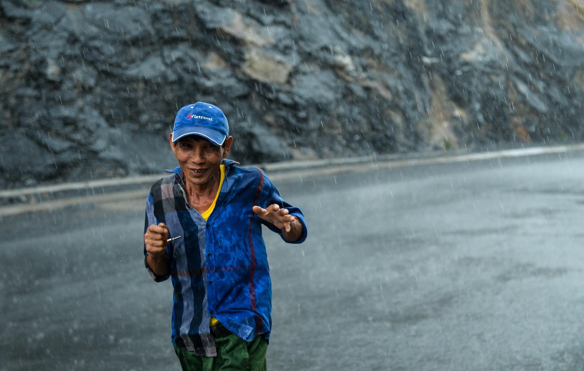 tam bien Cat Ba truoc bao so 2 anh 11