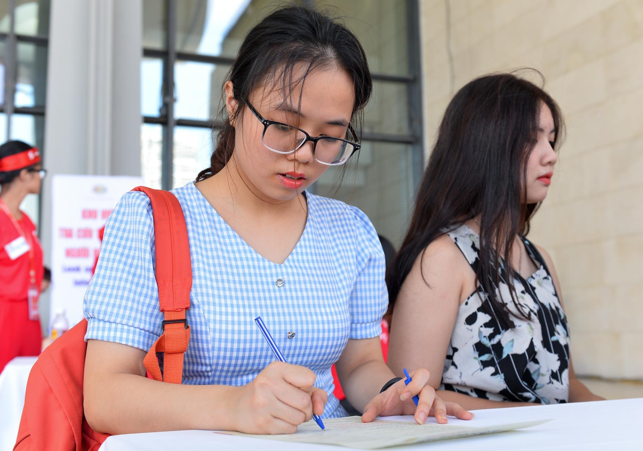 hoi quan Hanh trinh Do anh 6