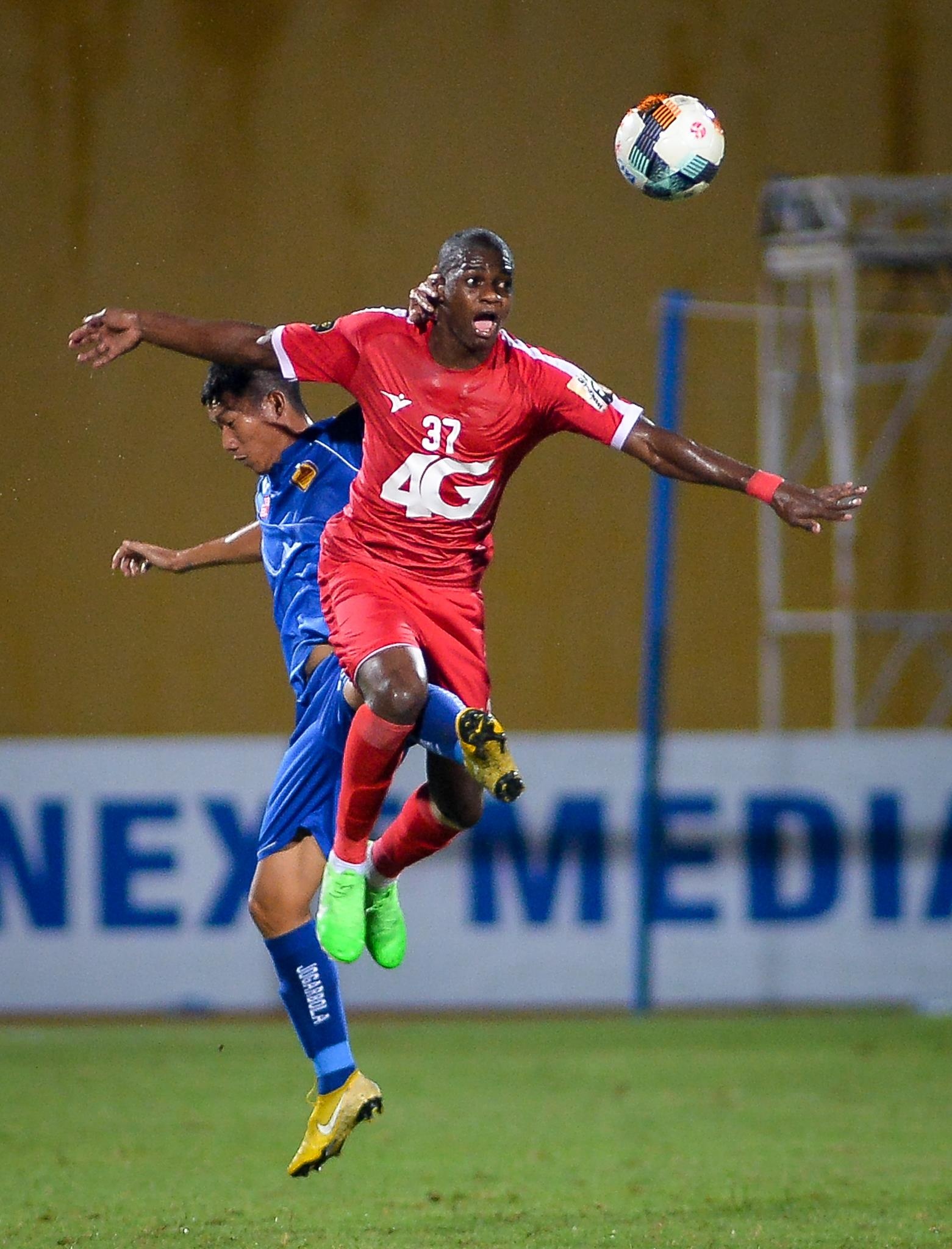 vo sap cuoi Bui Tien Dung anh 7