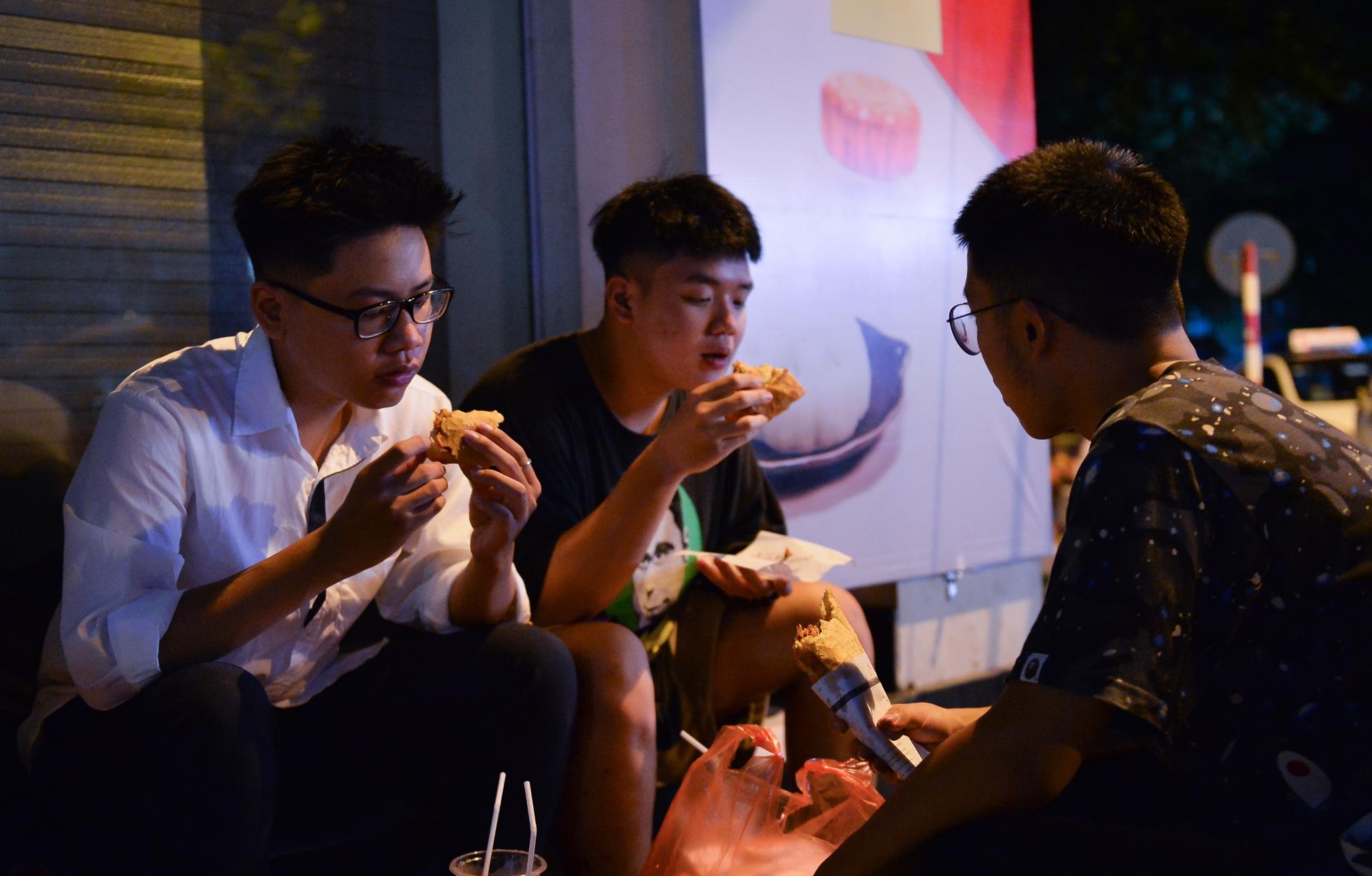 banh mi dan to anh 9