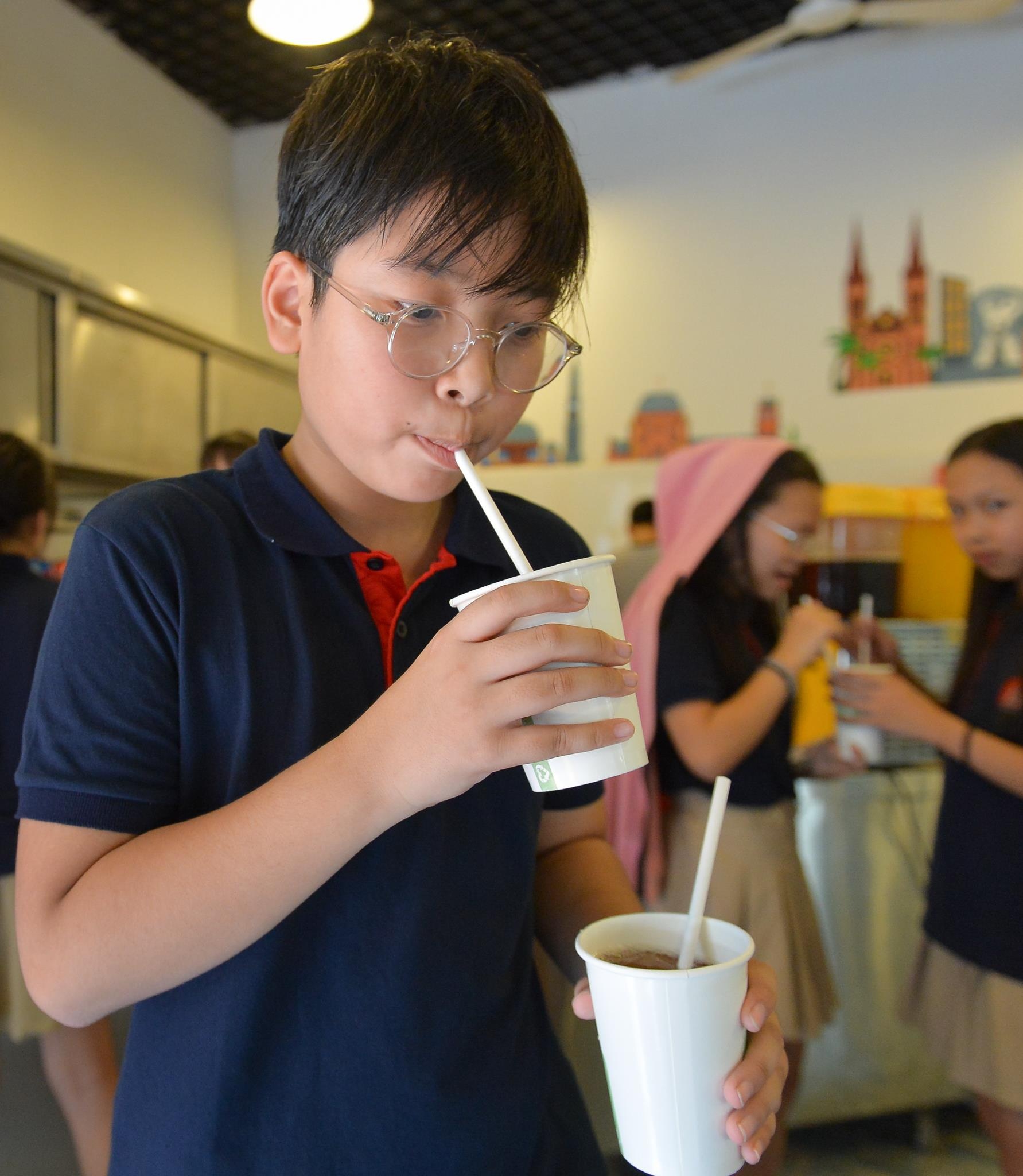 khai giang khong bong bay anh 8