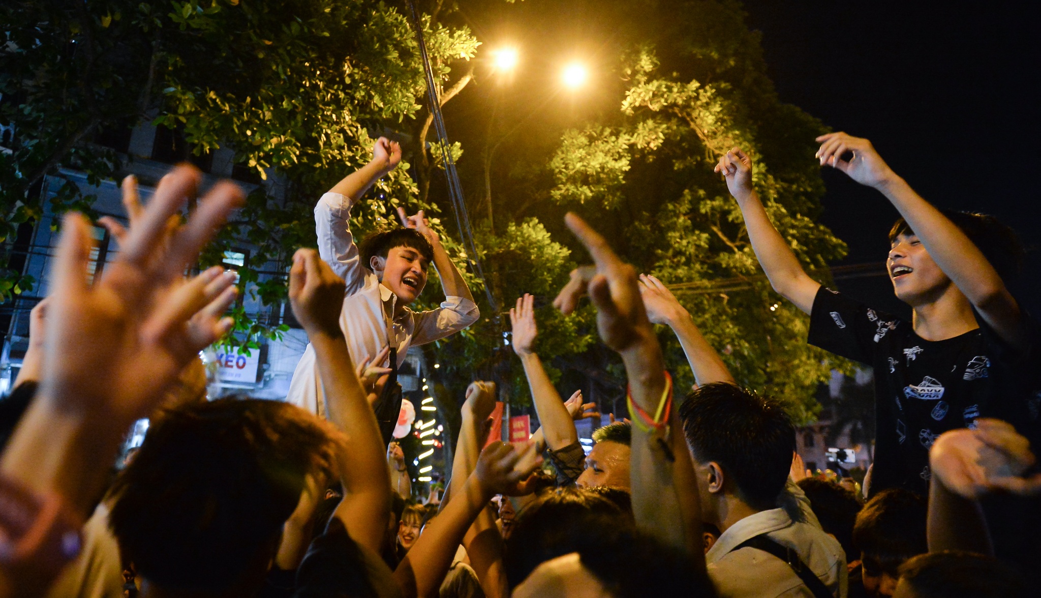 trung thu nao nhiet o trung tam thanh pho anh 7