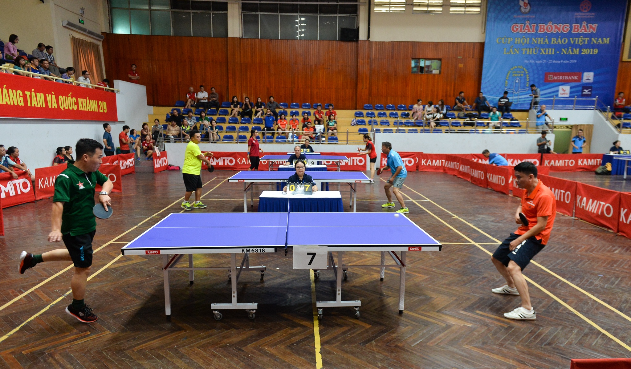 giai bong ban Cup Hoi Nha bao Viet Nam anh 4