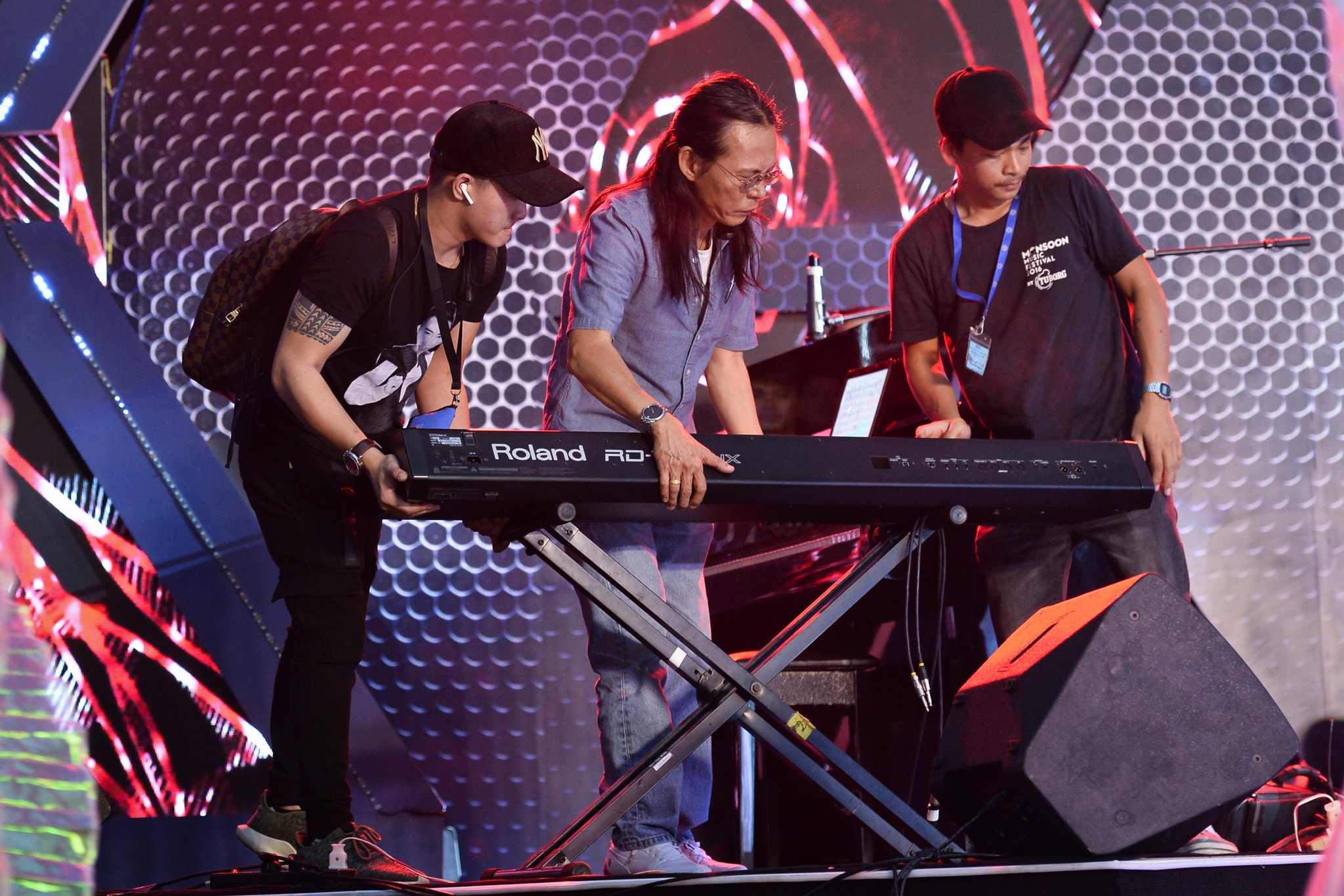 Quang Ha huy live show anh 10