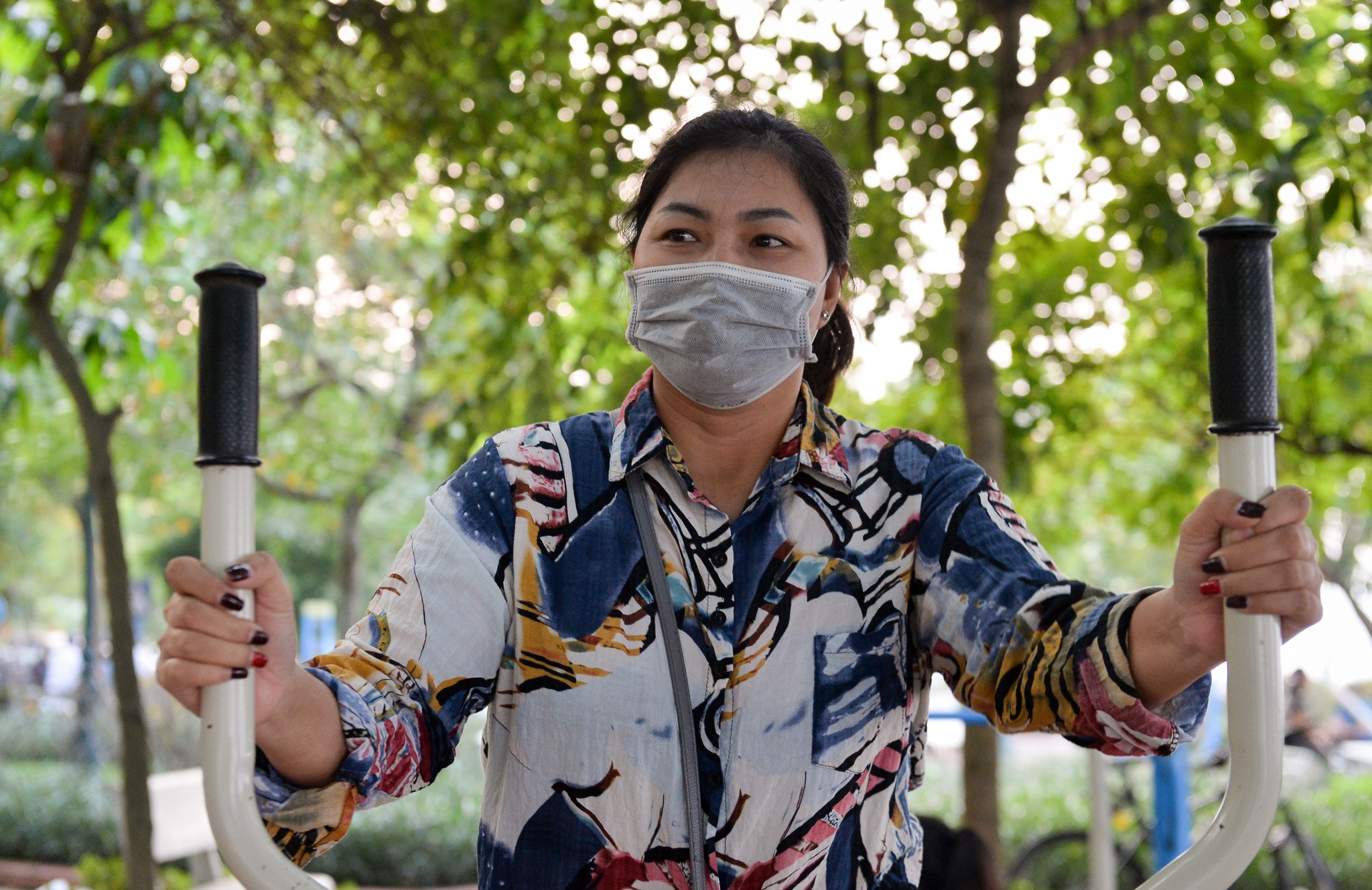 khau trang tran ngap duong pho thu do anh 4