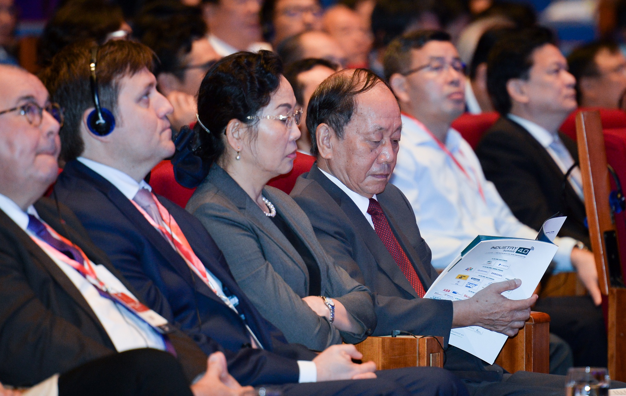 Pho thu tuong Vu Duc Dam anh 4