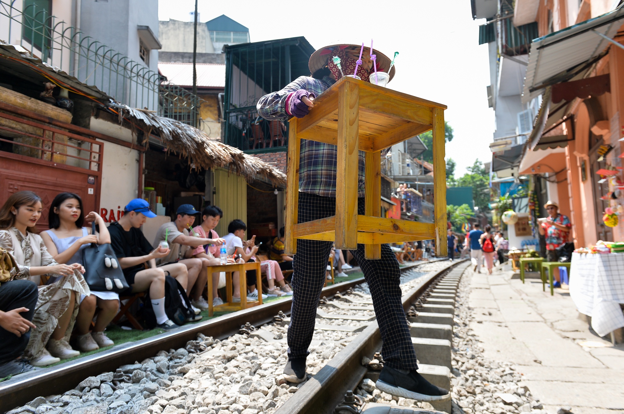 check-in pho duong tau anh 5