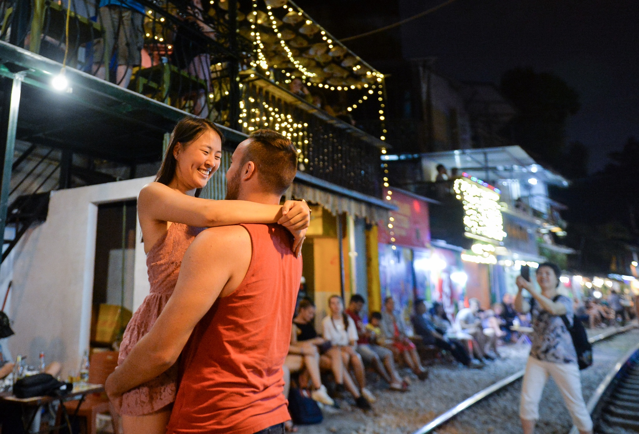 Ca phe duong tau van dong khach anh 7