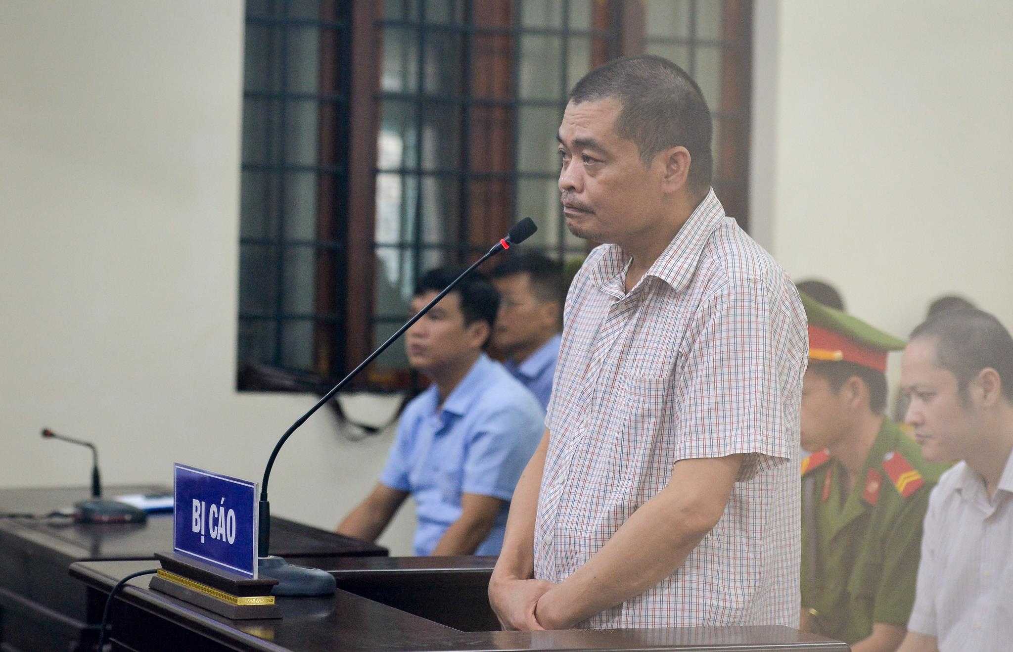 Lo tin nhan 'cau cuu' Pho chu tich tinh Ha Giang trong vu sua diem thi hinh anh