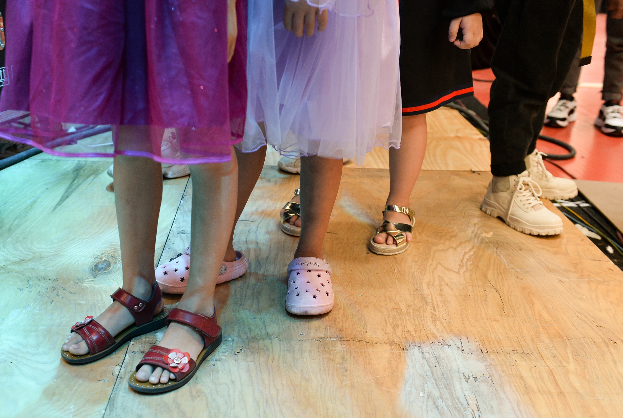 Sàn catwalk của công chúa ung thư máu ảnh 27 San catwalk cua cong chua ung thu mau anh 27