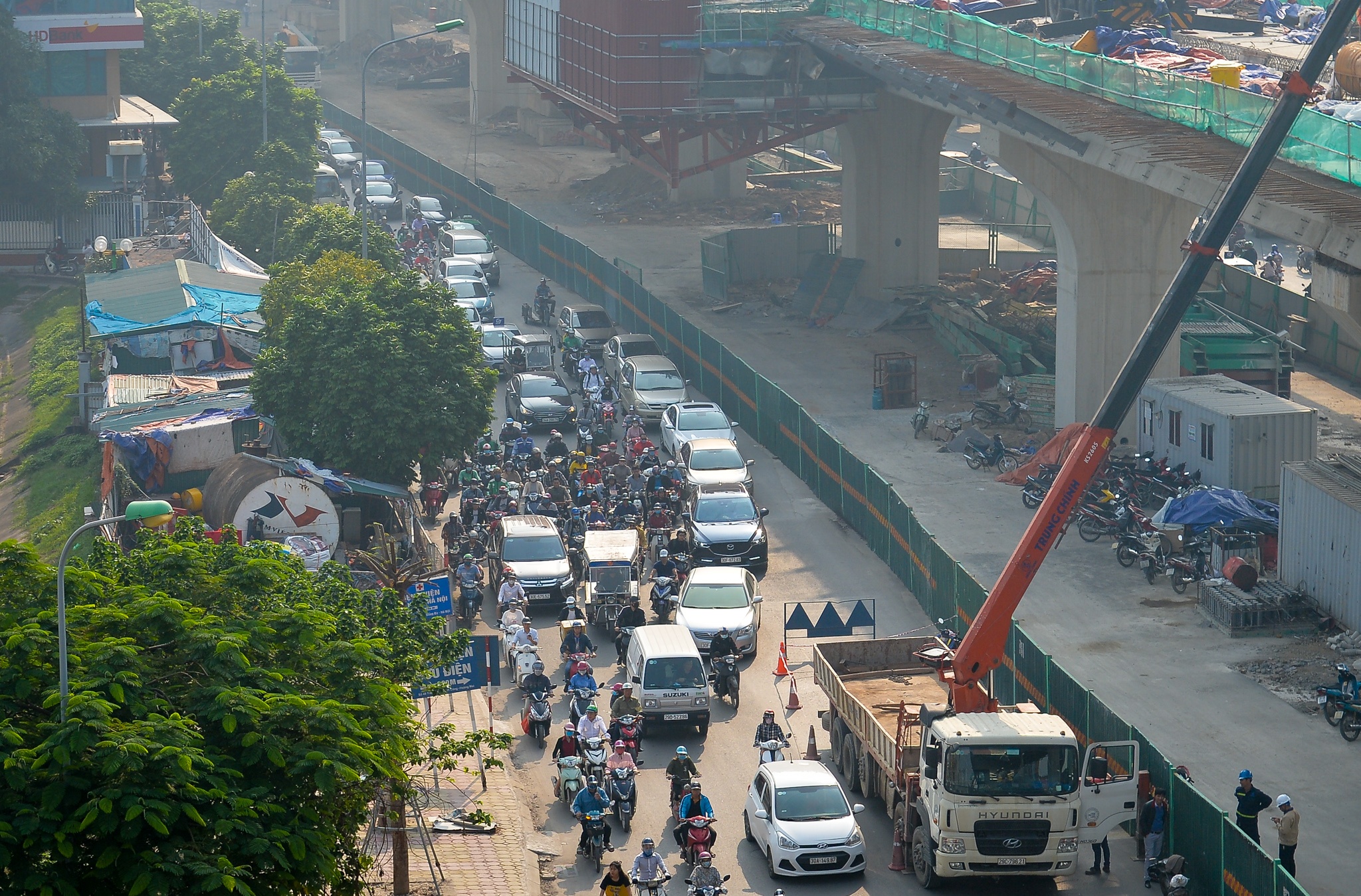 Duong Truong Chinh tac hang km anh 1