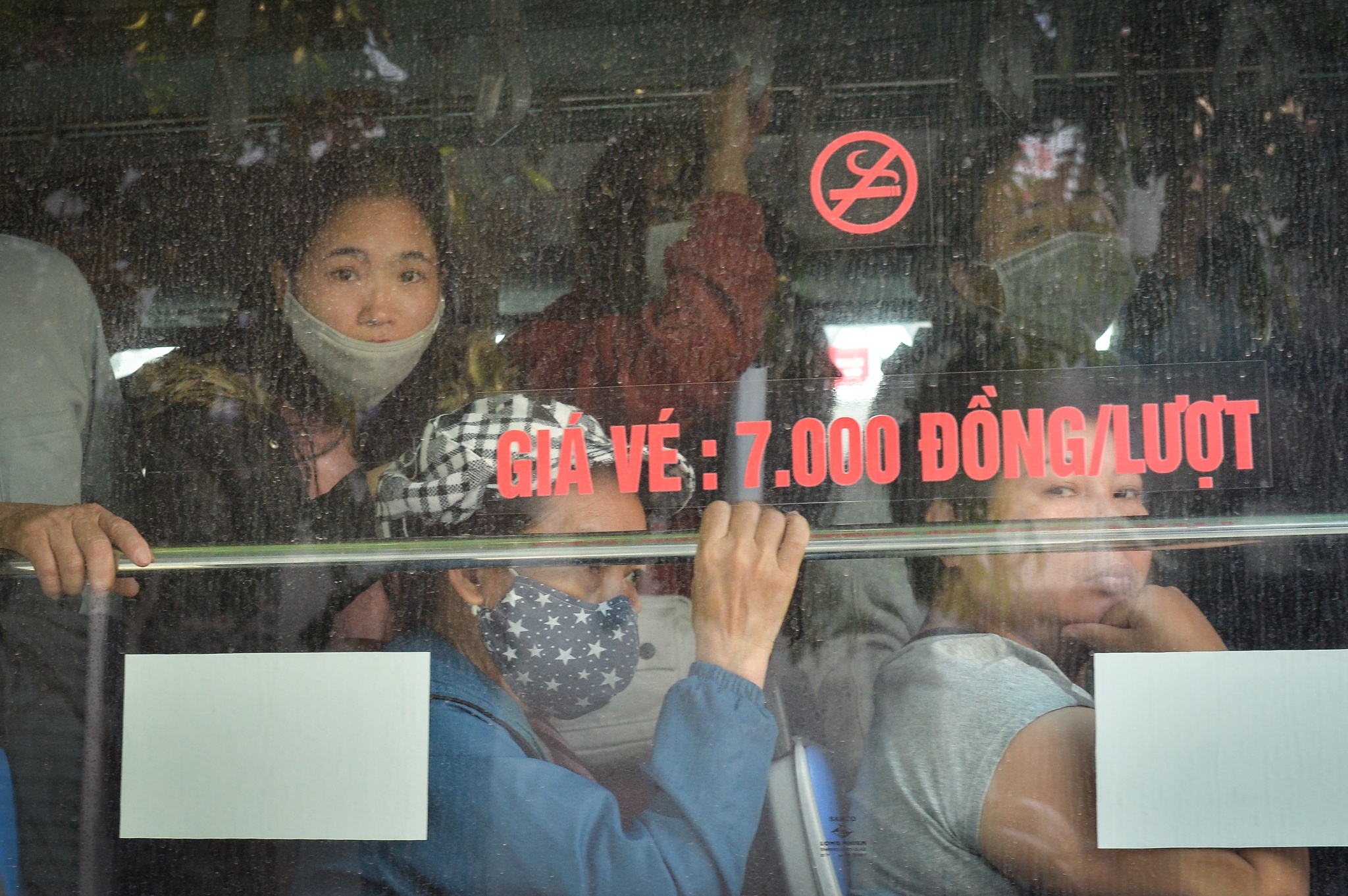 Duong Truong Chinh tac hang km anh 6