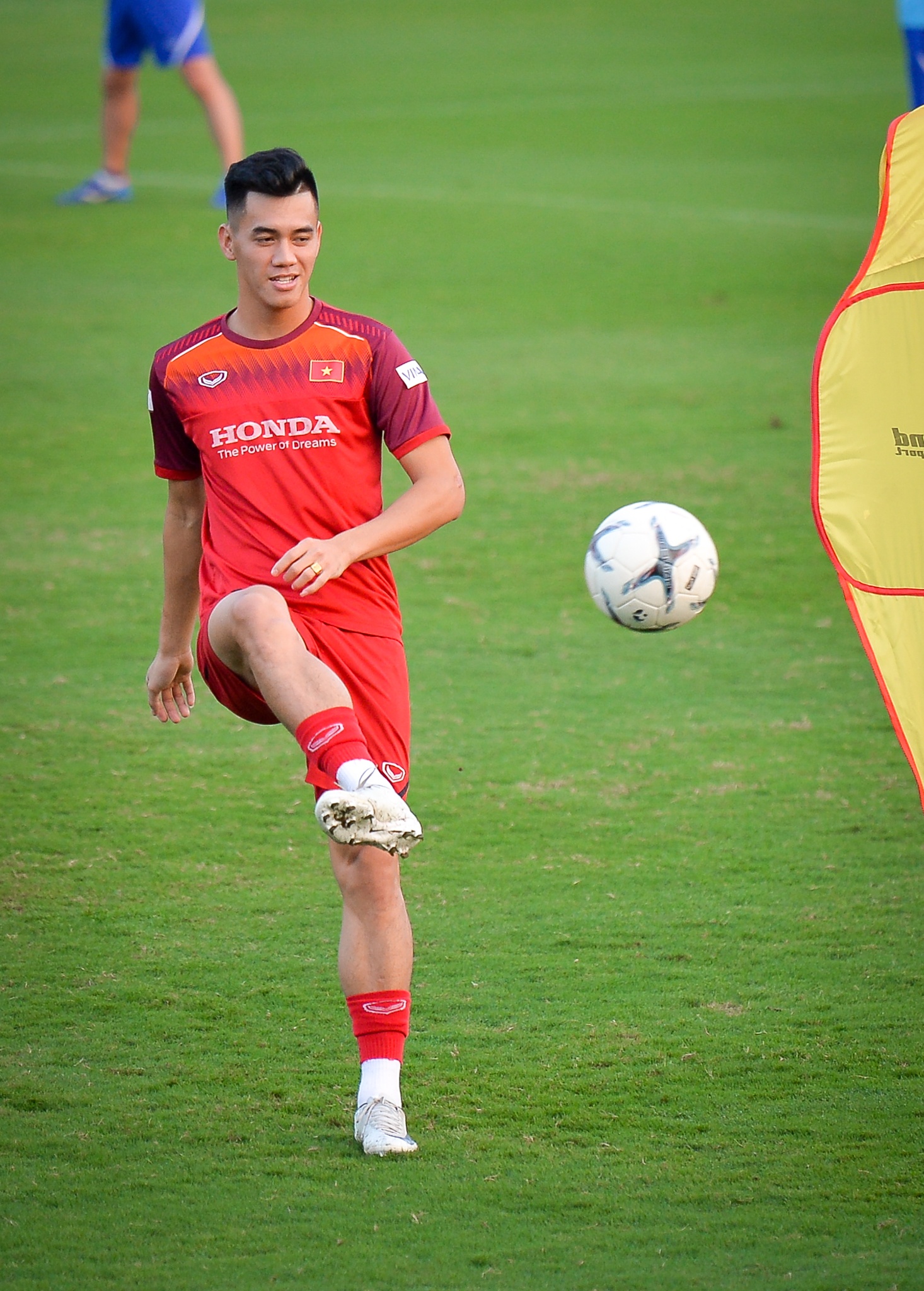 Van Hau lo bap tay vam vo anh 8