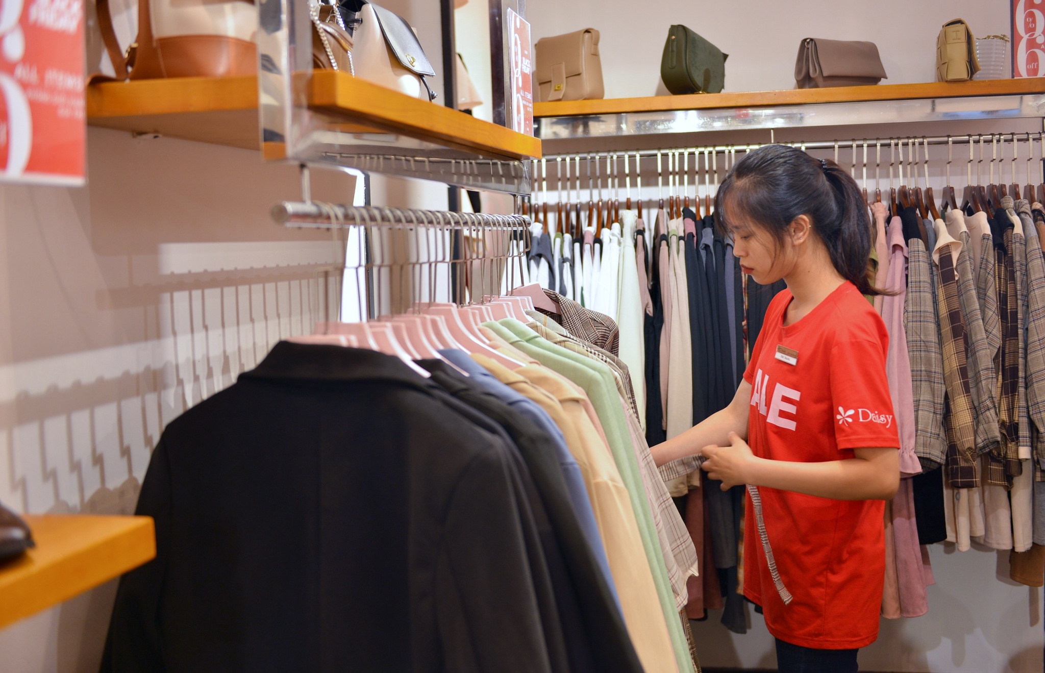 giam gia 80% trong ngay Black Friday anh 4