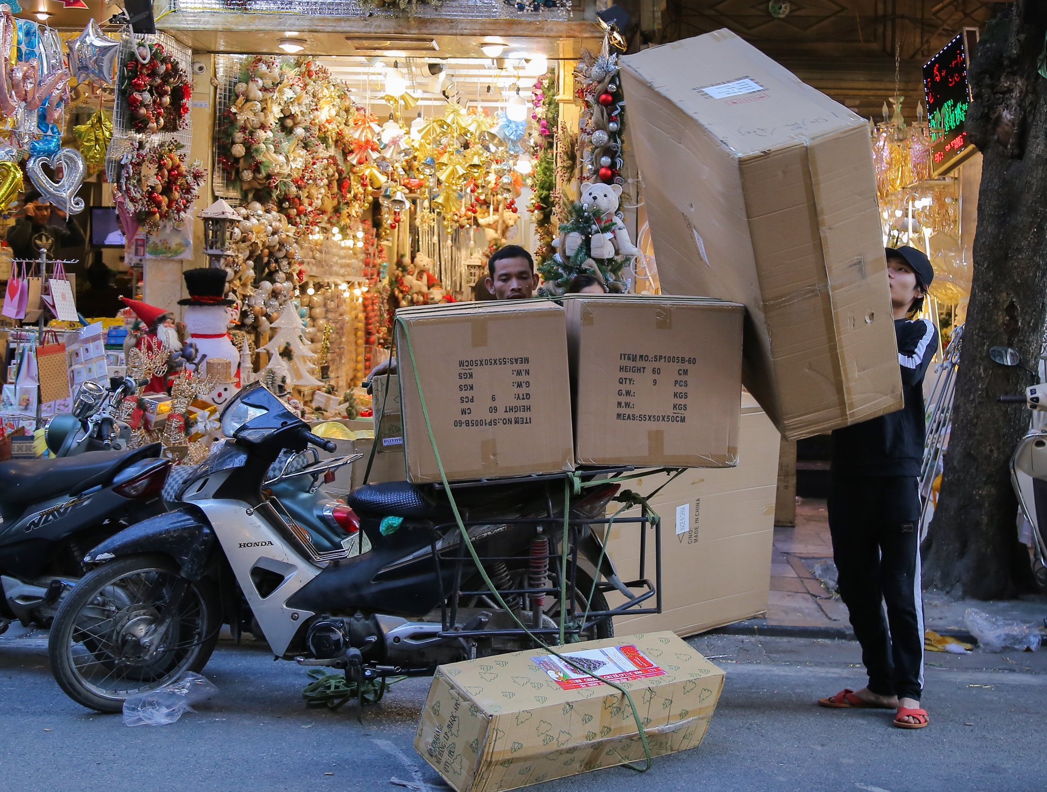 giang sinh o Hang Ma anh 13