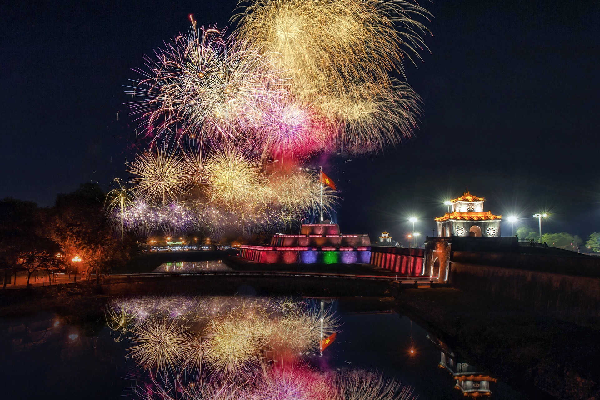 phao hoa tuyet dep chao nam moi anh 2