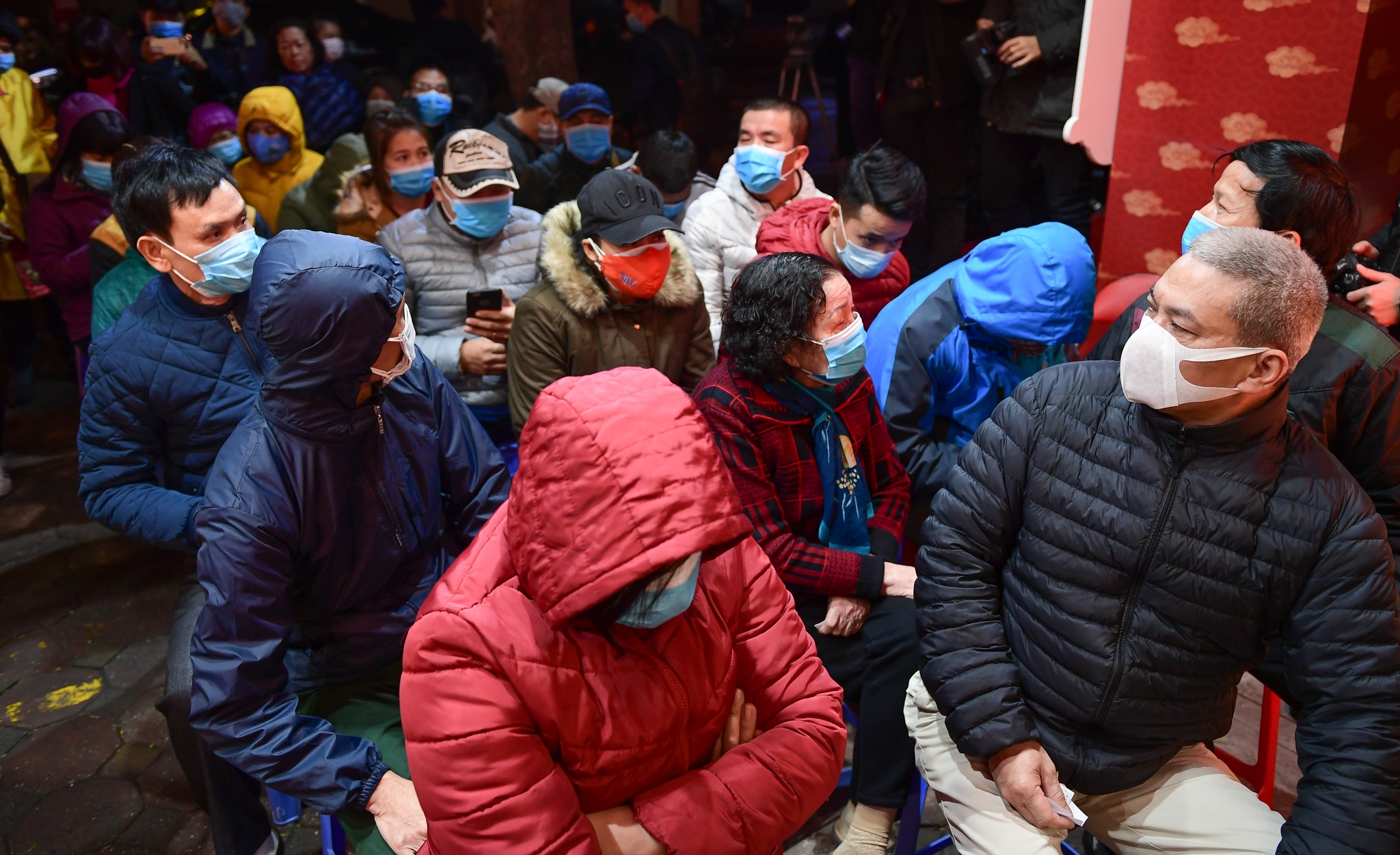 mua vang ngay via than tai anh 1