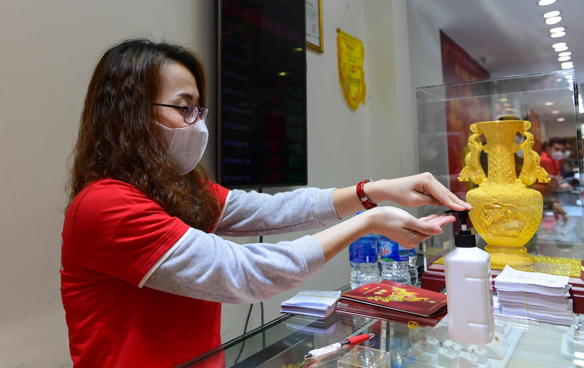 mua vang ngay via than tai anh 4