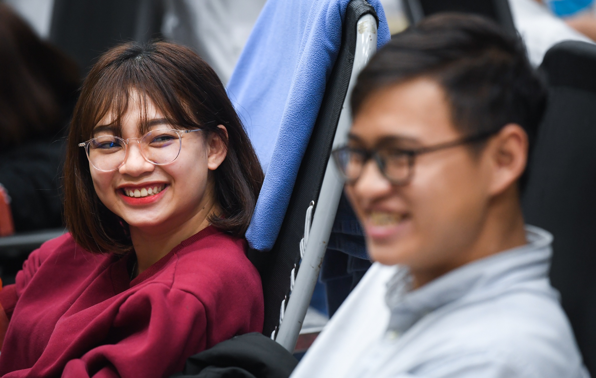 giai cuu con khung hoang mau anh 6