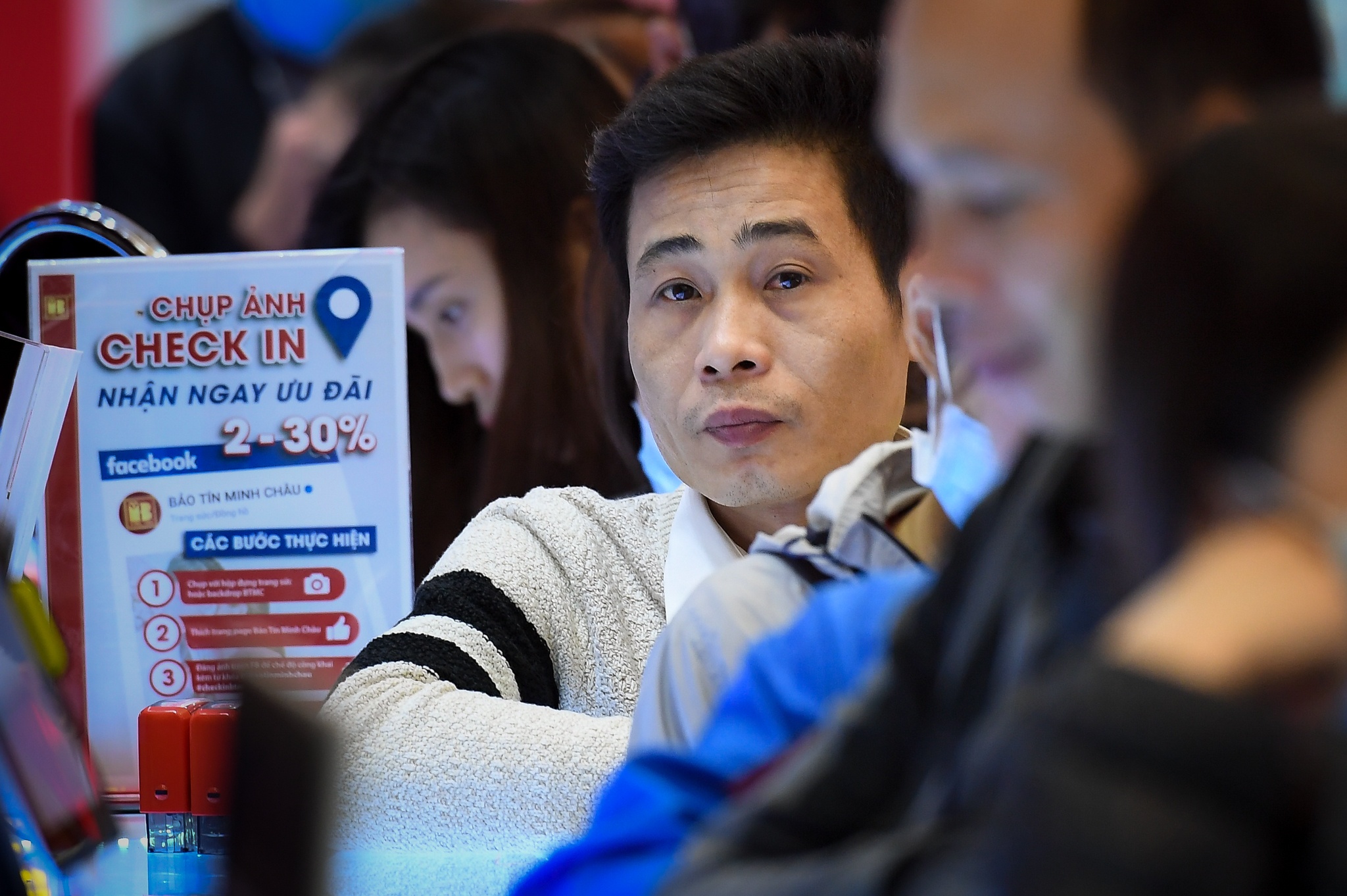 xep hang ban vang anh 4