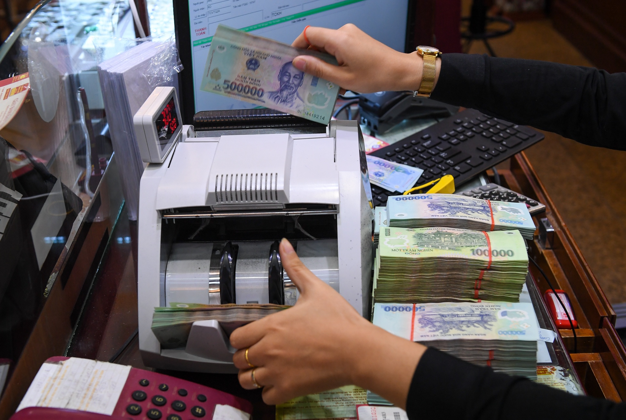 xep hang ban vang anh 6