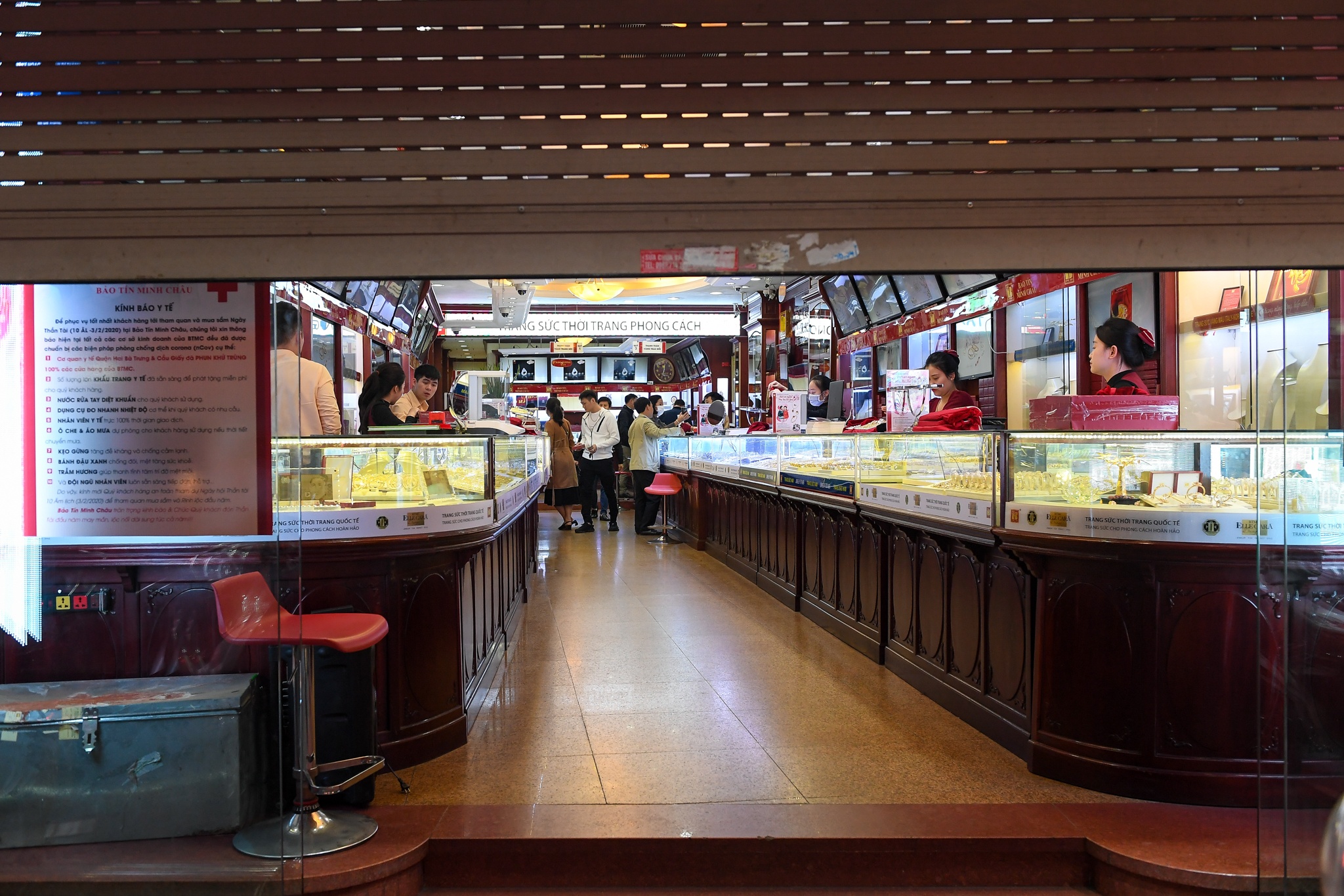 xep hang ban vang anh 8