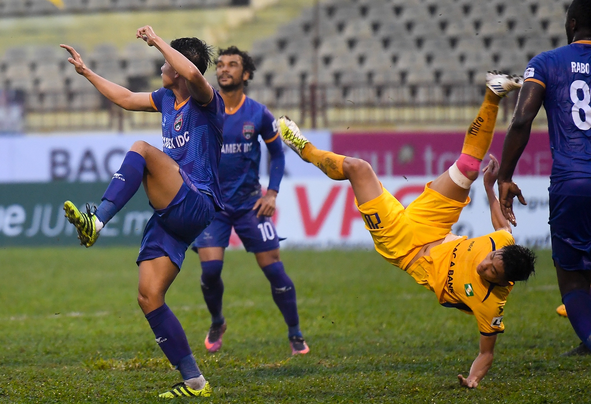 Phan Van Duc ne Ho Tan Tai anh 2