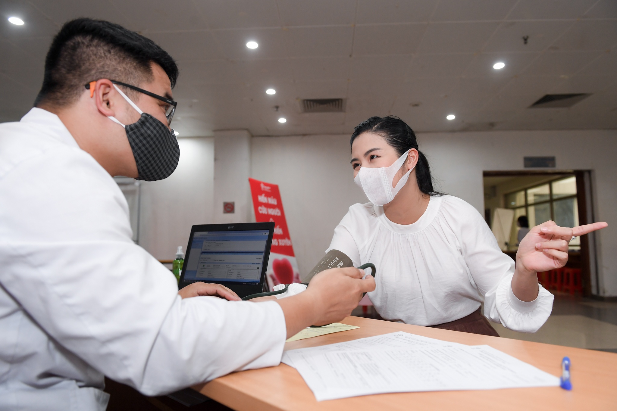 Phan Anh hien mau anh 4