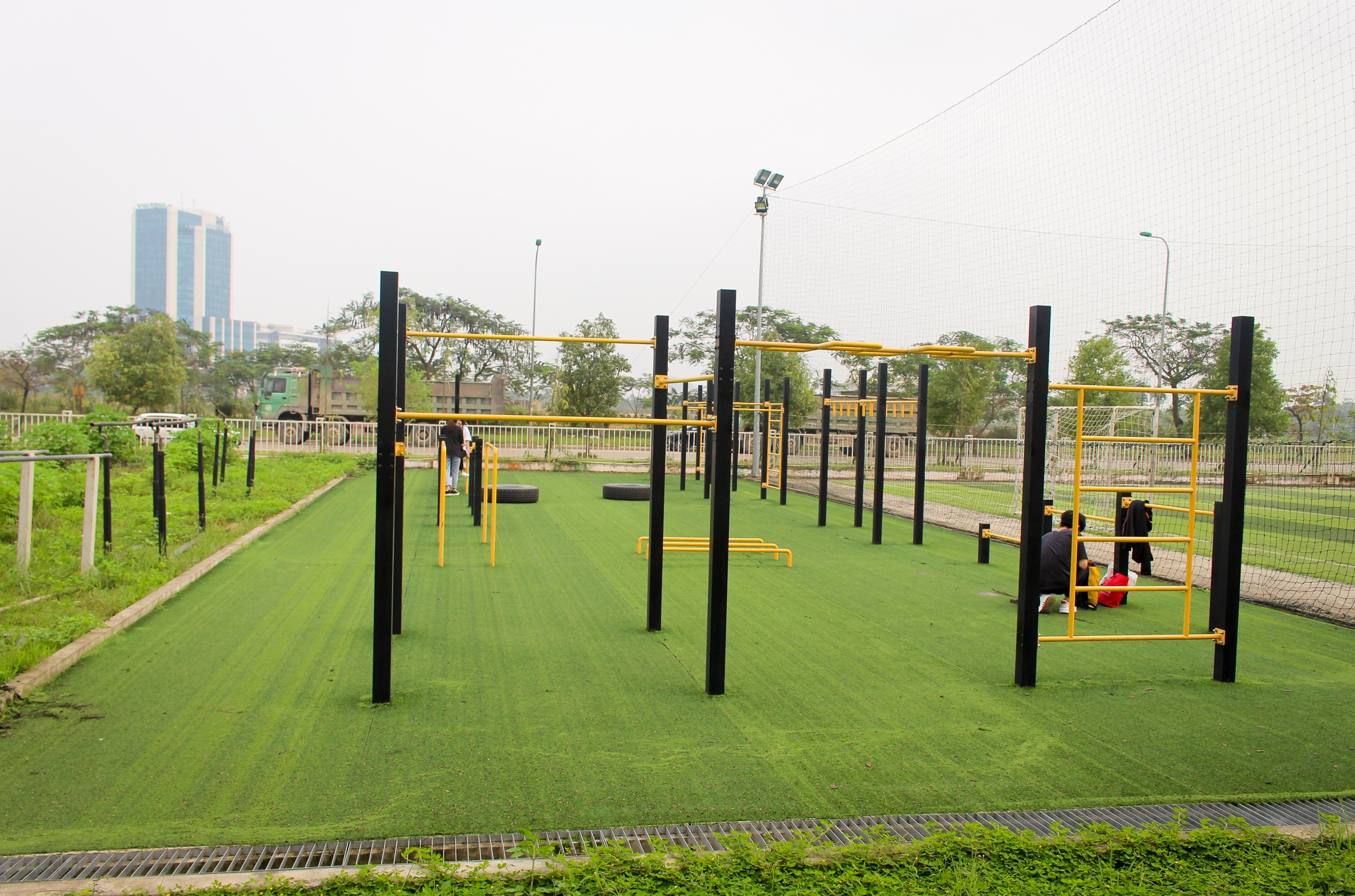 ky tuc xa la noi cach ly anh 7