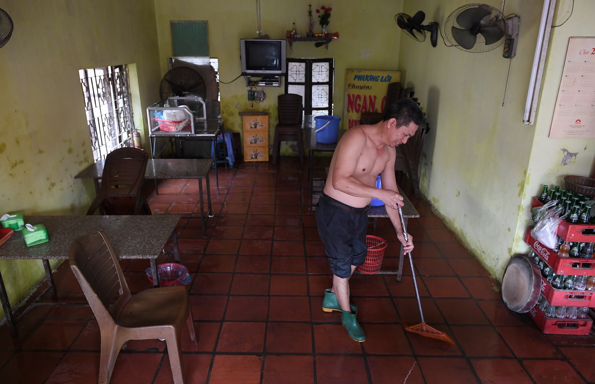 nguoi Ha Noi nau an tai nha anh 3