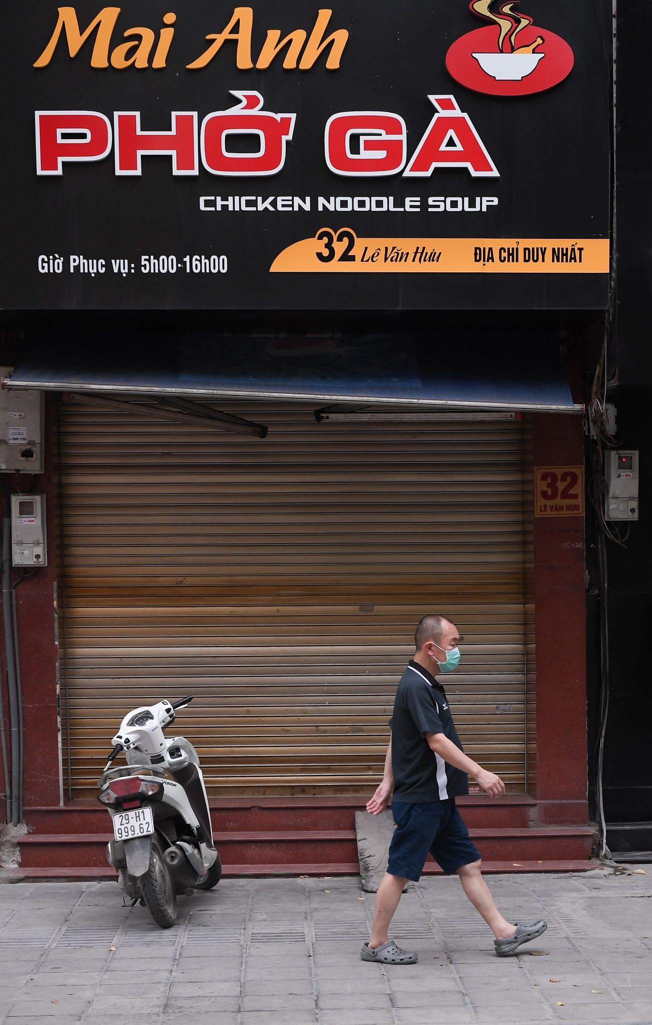 quan an noi tieng Ha Noi dong cua anh 8