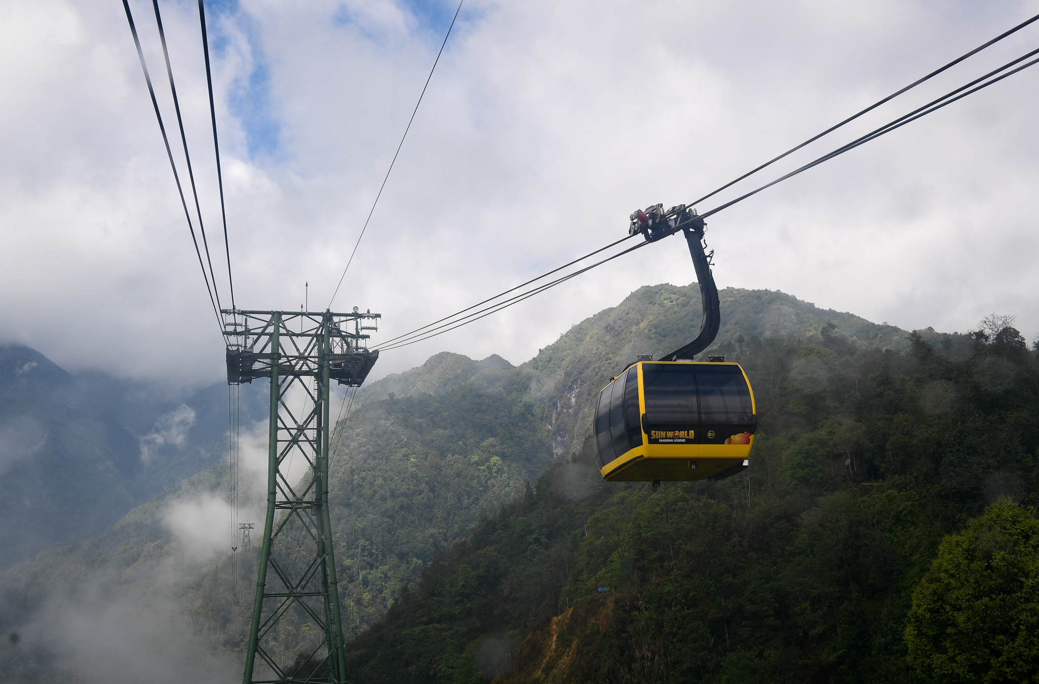 Fansipan vang ve anh 2