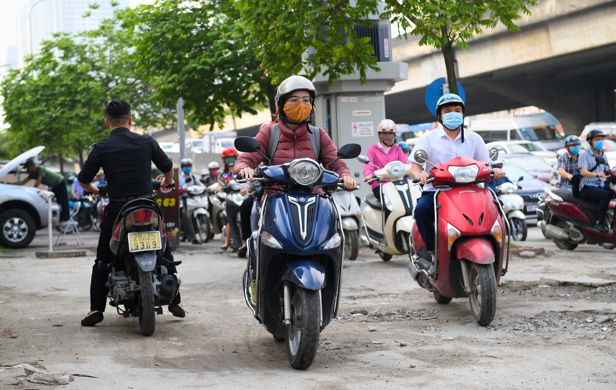 duong Ha Noi tac khap noi anh 2