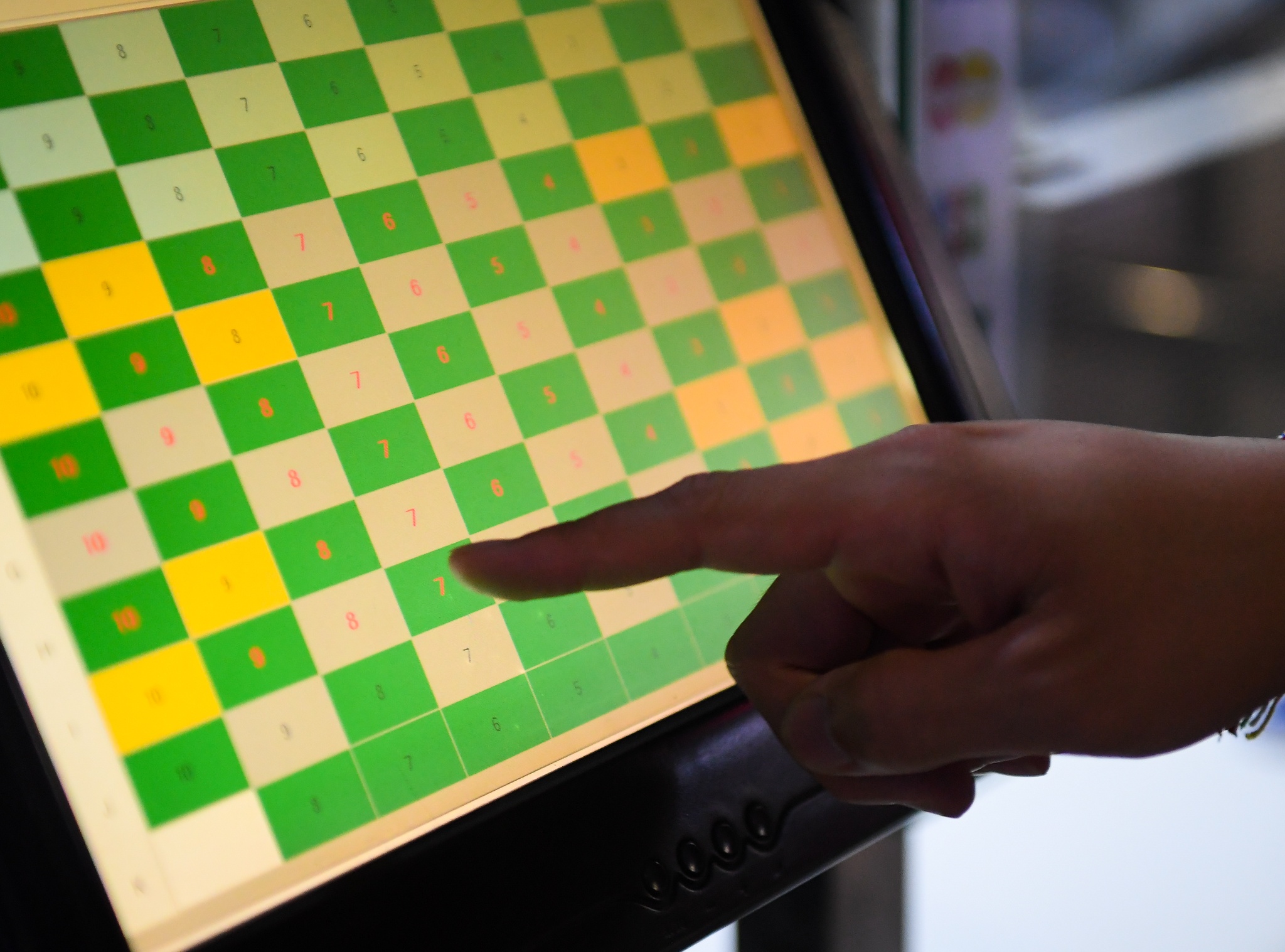 rap chieu phim thuc hien gian cach anh 3