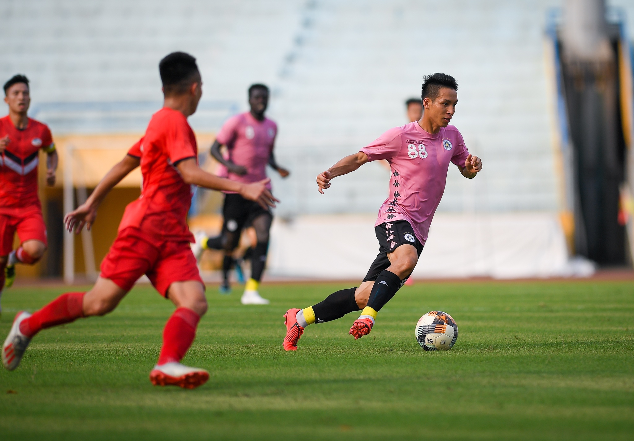 HLV Park Hang-seo tang qua sinh nhat anh 10